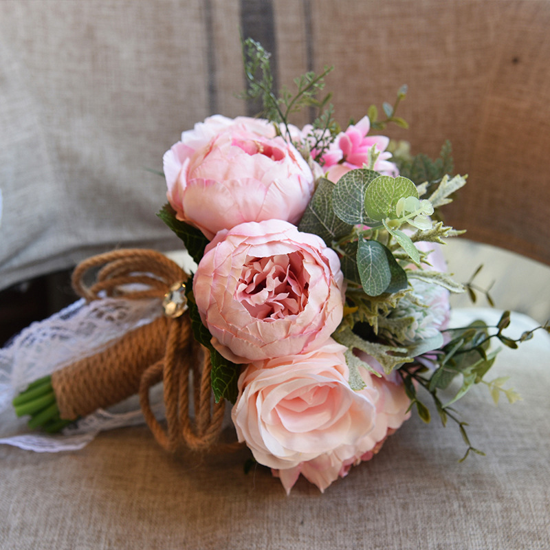 Artificial Flower Wedding Gifts Gift European and American Outdoor Style Bridal Bouquet Halloween Christmas Artificial Flower Wedding Gifts Gift European and American Outdoor Style Bridal Bouquet Halloween Christmas