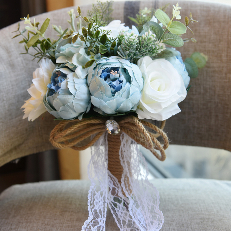 Artificial Flower Wedding Gifts Gift European and American Outdoor Style Bridal Bouquet Halloween Christmas Artificial Flower Wedding Gifts Gift European and American Outdoor Style Bridal Bouquet Halloween Christmas