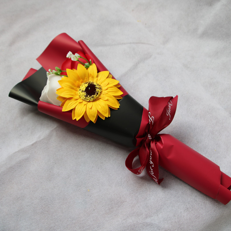 Factory Wholesale Creative Single Rose Sunflower Hand Holding Soap Bouquet Birthday Gift Christmas Graduation Season Activity Factory Wholesale Creative Single Rose Sunflower Hand Holding Soap Bouquet Birthday Gift Christmas Graduation Season Activity