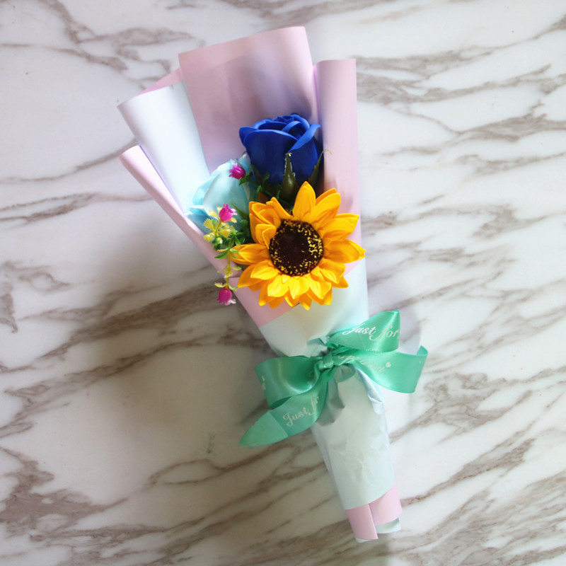 Factory Wholesale Creative Single Rose Sunflower Hand Holding Soap Bouquet Birthday Gift Christmas Graduation Season Activity Factory Wholesale Creative Single Rose Sunflower Hand Holding Soap Bouquet Birthday Gift Christmas Graduation Season Activity