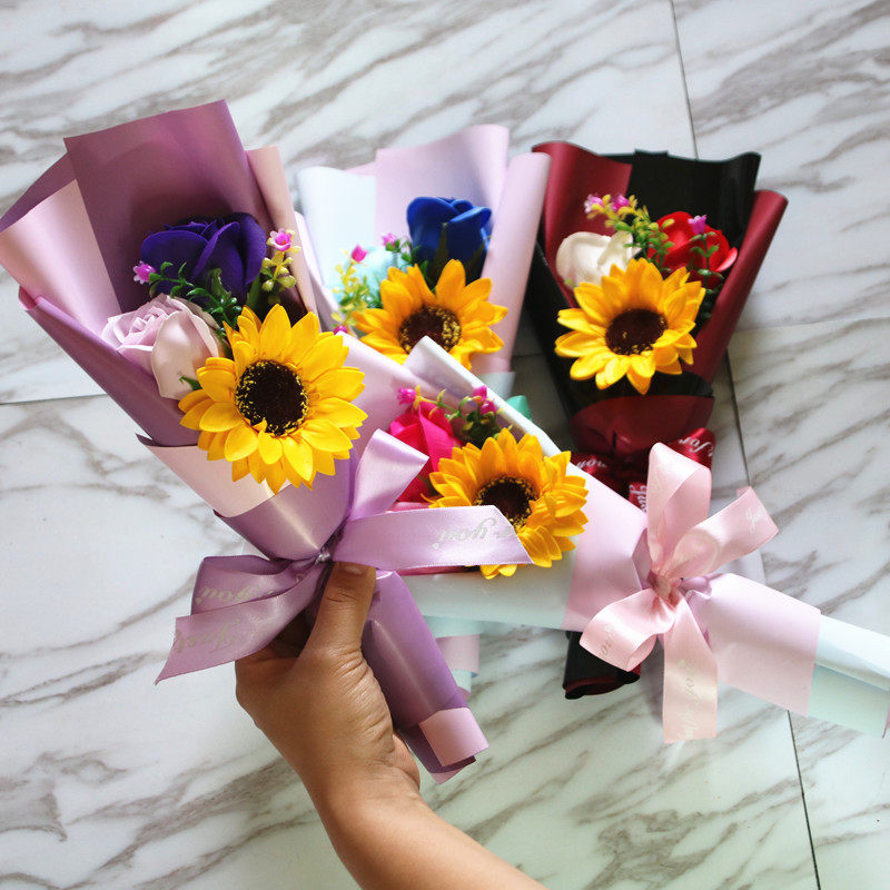 Factory Wholesale Creative Single Rose Sunflower Hand Holding Soap Bouquet Birthday Gift Christmas Graduation Season Activity Factory Wholesale Creative Single Rose Sunflower Hand Holding Soap Bouquet Birthday Gift Christmas Graduation Season Activity