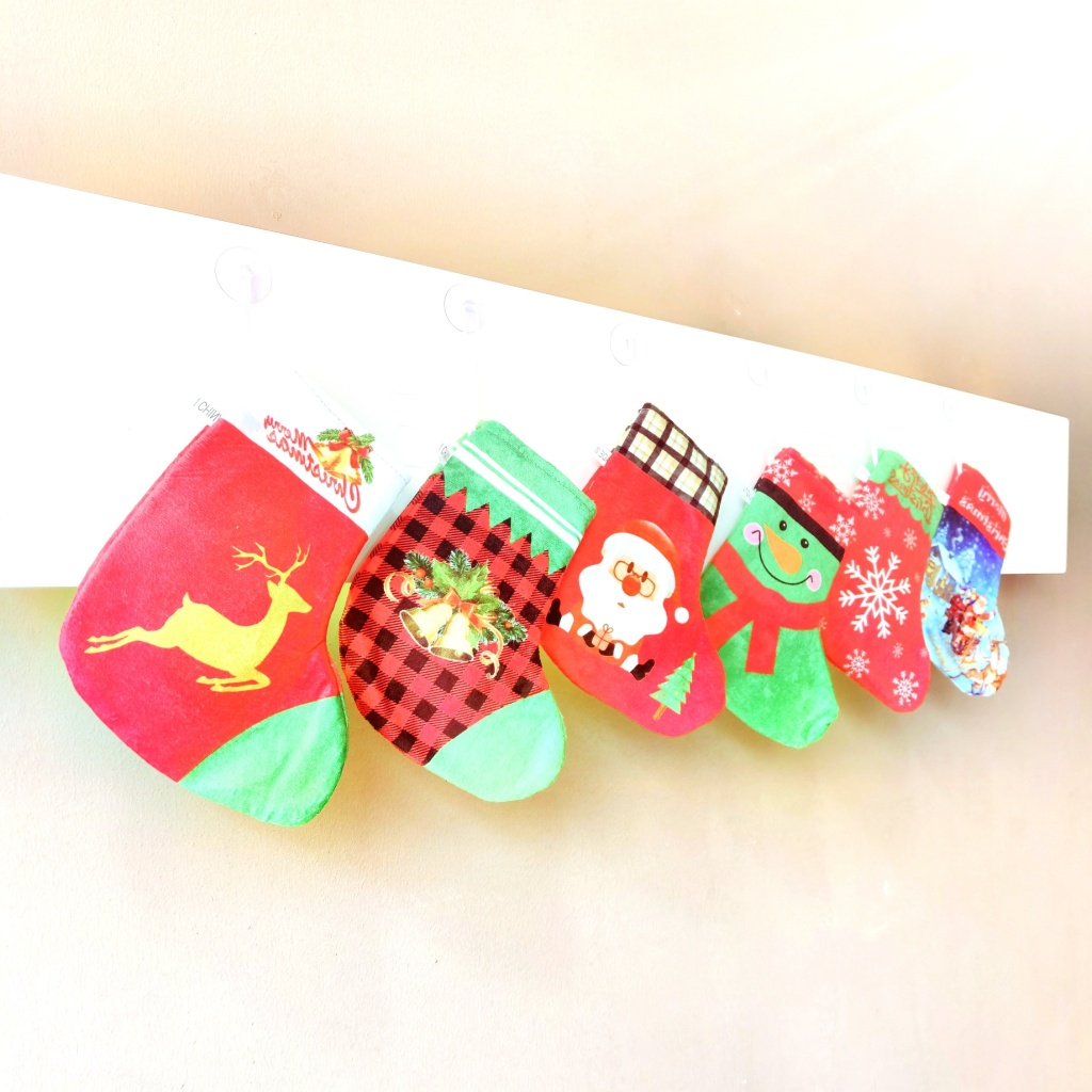 Christmas Socks Gift Bag Gift Box Christmas Tree Decorative Ornaments Old Man Snowman Elk Socks Creative Wallet Christmas Socks Gift Bag Gift Box Christmas Tree Decorative Ornaments Old Man Snowman Elk Socks Creative Wallet