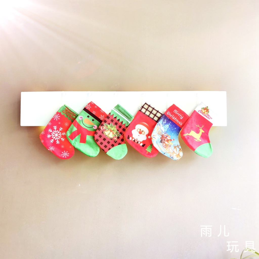 Christmas Socks Gift Bag Gift Box Christmas Tree Decorative Ornaments Old Man Snowman Elk Socks Creative Wallet Christmas Socks Gift Bag Gift Box Christmas Tree Decorative Ornaments Old Man Snowman Elk Socks Creative Wallet