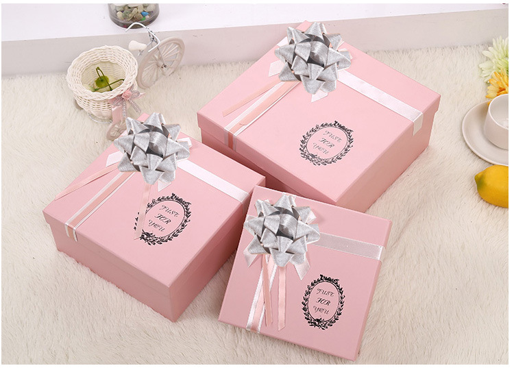 Star flower gold gift flower Christmas gift box Korean custom ribbon packaging comes with plastic Star flower gold gift flower Christmas gift box Korean custom ribbon packaging comes with plastic