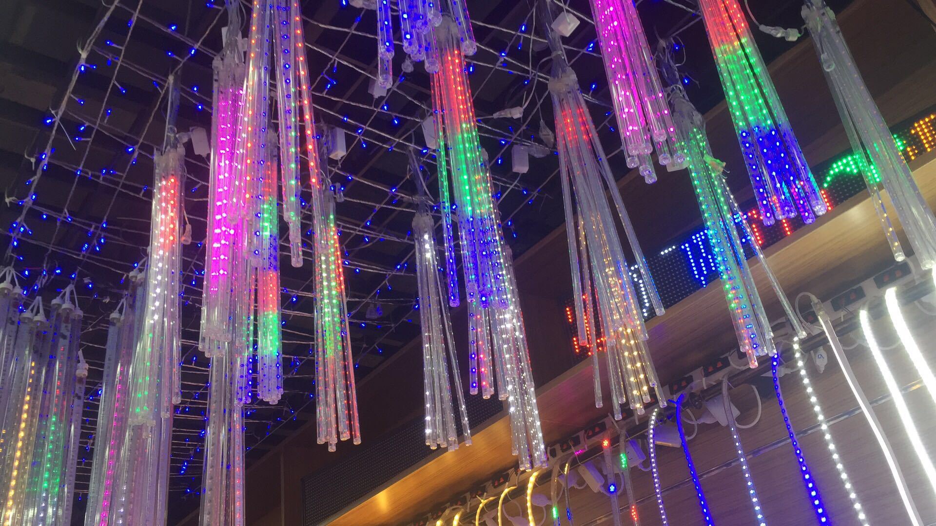 Led Meteor Shower Lights Wholesale Real Rainproof Hanging Tree Patch Ice Bar Tube Lights Christmas Decoration Factory Direct Supply Led Meteor Shower Lights Wholesale Real Rainproof Hanging Tree Patch Ice Bar Tube Lights Christmas Decoration Factory Direct Supply