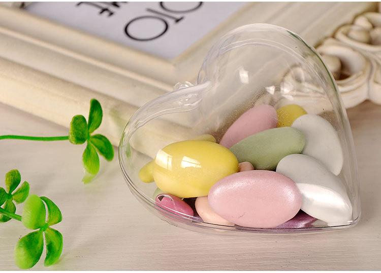 High-Permeability Food Grade Environmental Protection Material Transparent Plastic Heart-Shaped Christmas Ball Plastic Ball Christmas Supplies Decorations High-Permeability Food Grade Environmental Protection Material Transparent Plastic Heart-Shaped Christmas Ball Plastic Ball Christmas Supplies Decorations