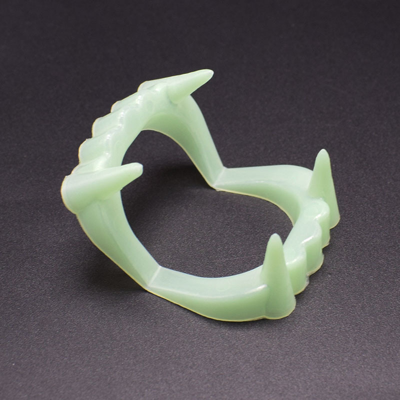 April Fool's Day Whole Body Toy Halloween Props Supplies Horror Vampire Luminous Dentures Scare Toys April Fool's Day Whole Body Toy Halloween Props Supplies Horror Vampire Luminous Dentures Scare Toys