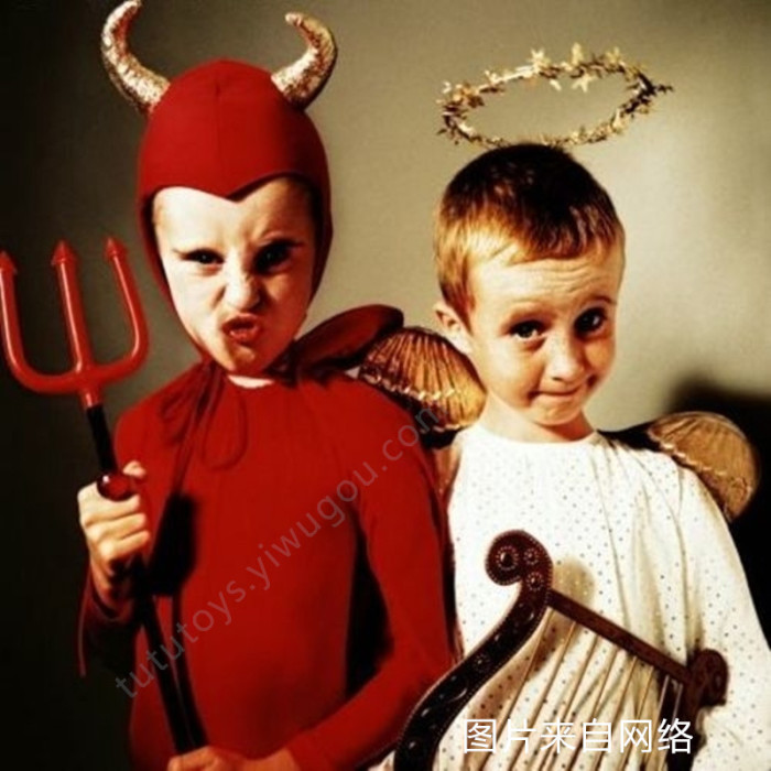 Small devil trigeminal God of death sickle single axe Halloween trumpet Weapon series Small devil trigeminal God of death sickle single axe Halloween trumpet Weapon series