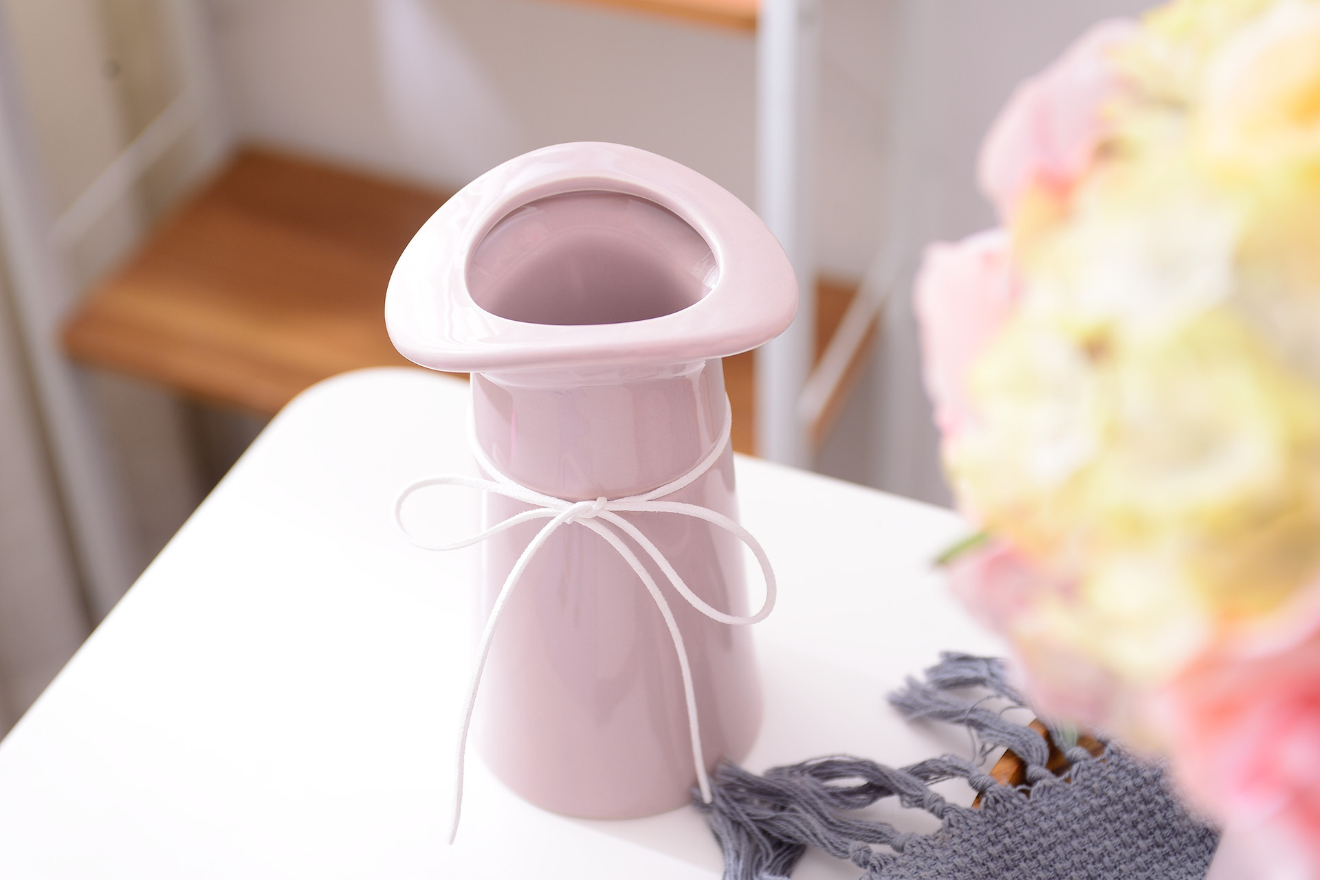 Production of wholesale mini-floret Vase Nordic art small fresh home decoration flower three-piece set of trumpet Production of wholesale mini-floret Vase Nordic art small fresh home decoration flower three-piece set of trumpet