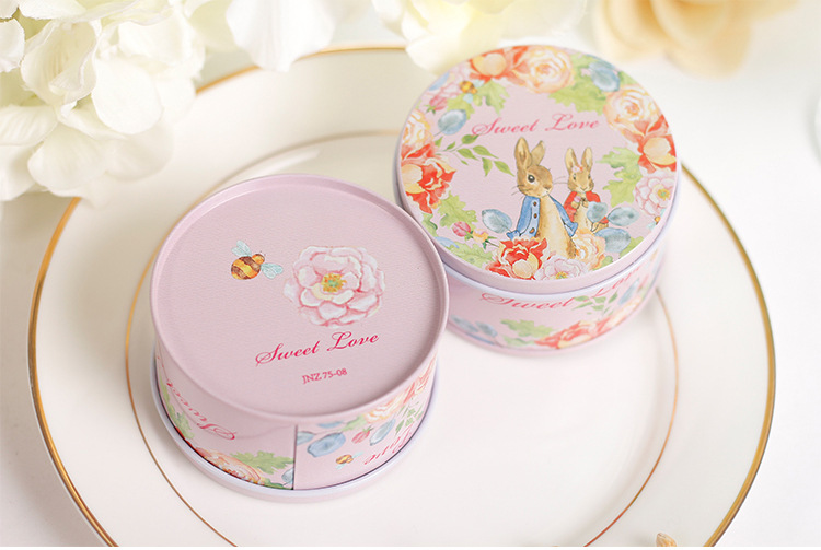 Creative candy box European marriage 75 round tinplate baby full moon hi egg candy box festive supplies Creative candy box European marriage 75 round tinplate baby full moon hi egg candy box festive supplies