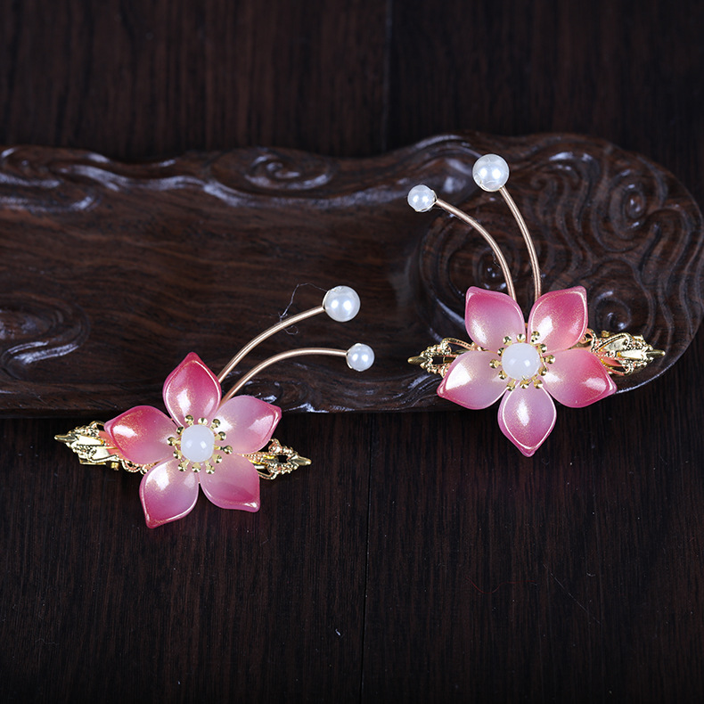 Colored Glaze Iron Clamp Sweet Handmade Small Flowers Hairpin Children's Performance Headdress Clip Antique Hair Accessories Spot Amazon Colored Glaze Iron Clamp Sweet Handmade Small Flowers Hairpin Children's Performance Headdress Clip Antique Hair Accessories Spot Amazon