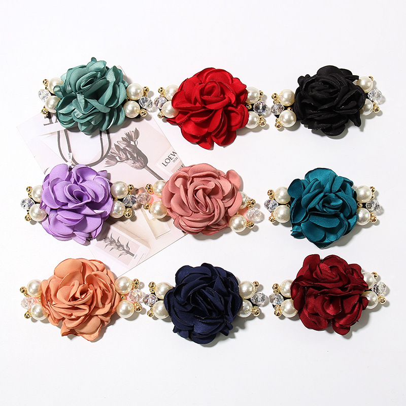 Korean version of fashion hair decoration large pearl rose flowers hair circle camellia hair rope headdress inlaid with Korean version of fashion hair decoration large pearl rose flowers hair circle camellia hair rope headdress inlaid with