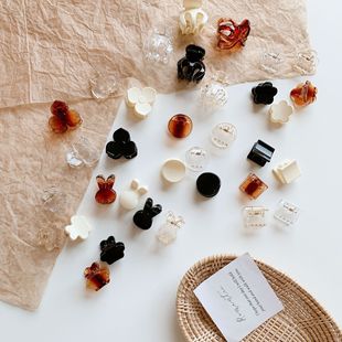 Korean Style Little Daisy Tulip Barrettes Acetate Hair Claw Dignified Flowers Hair Claw Headdress Sunflower Shark Clip Wholesale Korean Style Little Daisy Tulip Barrettes Acetate Hair Claw Dignified Flowers Hair Claw Headdress Sunflower Shark Clip Wholesale