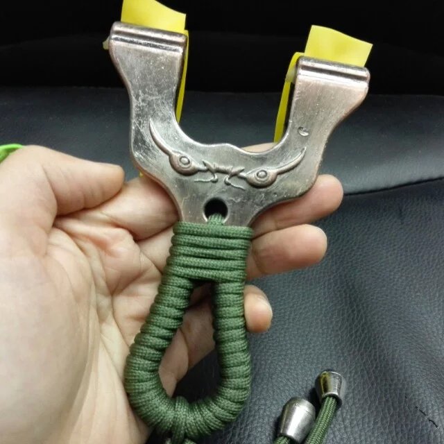 Demon skin slingshot slingshot slingshot flat adult outdoor Yiwu purchase wholesale slingshot Demon skin slingshot slingshot slingshot flat adult outdoor Yiwu purchase wholesale slingshot