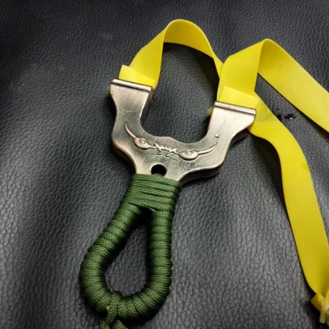 Demon skin slingshot slingshot slingshot flat adult outdoor Yiwu purchase wholesale slingshot Demon skin slingshot slingshot slingshot flat adult outdoor Yiwu purchase wholesale slingshot