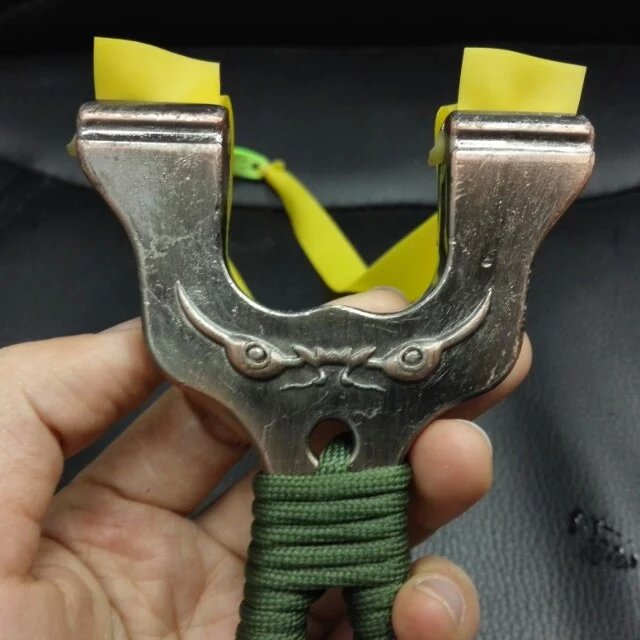 Demon skin slingshot slingshot slingshot flat adult outdoor Yiwu purchase wholesale slingshot Demon skin slingshot slingshot slingshot flat adult outdoor Yiwu purchase wholesale slingshot