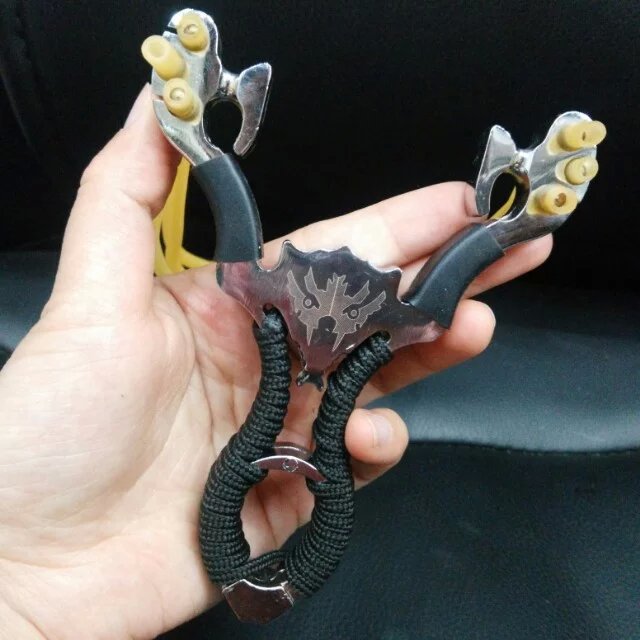 Composite Wolverine Wolverine slingshot slingshot 3 card traditional Wolverine Yiwu purchase wholesale slingshot Composite Wolverine Wolverine slingshot slingshot 3 card traditional Wolverine Yiwu purchase wholesale slingshot