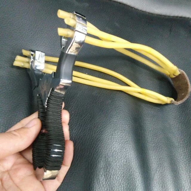 Composite Wolverine Wolverine slingshot slingshot 3 card traditional Wolverine Yiwu purchase wholesale slingshot Composite Wolverine Wolverine slingshot slingshot 3 card traditional Wolverine Yiwu purchase wholesale slingshot