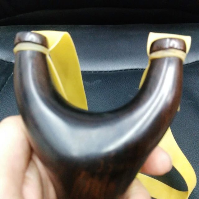 Purple Tan wood flat elastic slingshot slingshot slingshot shooting adult outdoor fitness and entertainment Purple Tan wood flat elastic slingshot slingshot slingshot shooting adult outdoor fitness and entertainment