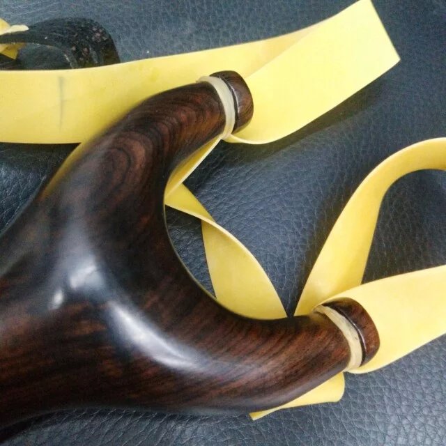 Purple Tan wood flat elastic slingshot slingshot slingshot shooting adult outdoor fitness and entertainment Purple Tan wood flat elastic slingshot slingshot slingshot shooting adult outdoor fitness and entertainment