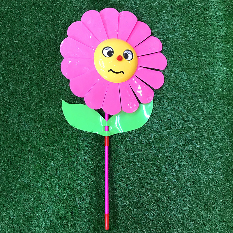 Factory Direct Sales Children's Smiley Windmill Traditional Nostalgic Toy Cartoon Windmill Park Stall Hot Sale Wholesale Factory Direct Sales Children's Smiley Windmill Traditional Nostalgic Toy Cartoon Windmill Park Stall Hot Sale Wholesale
