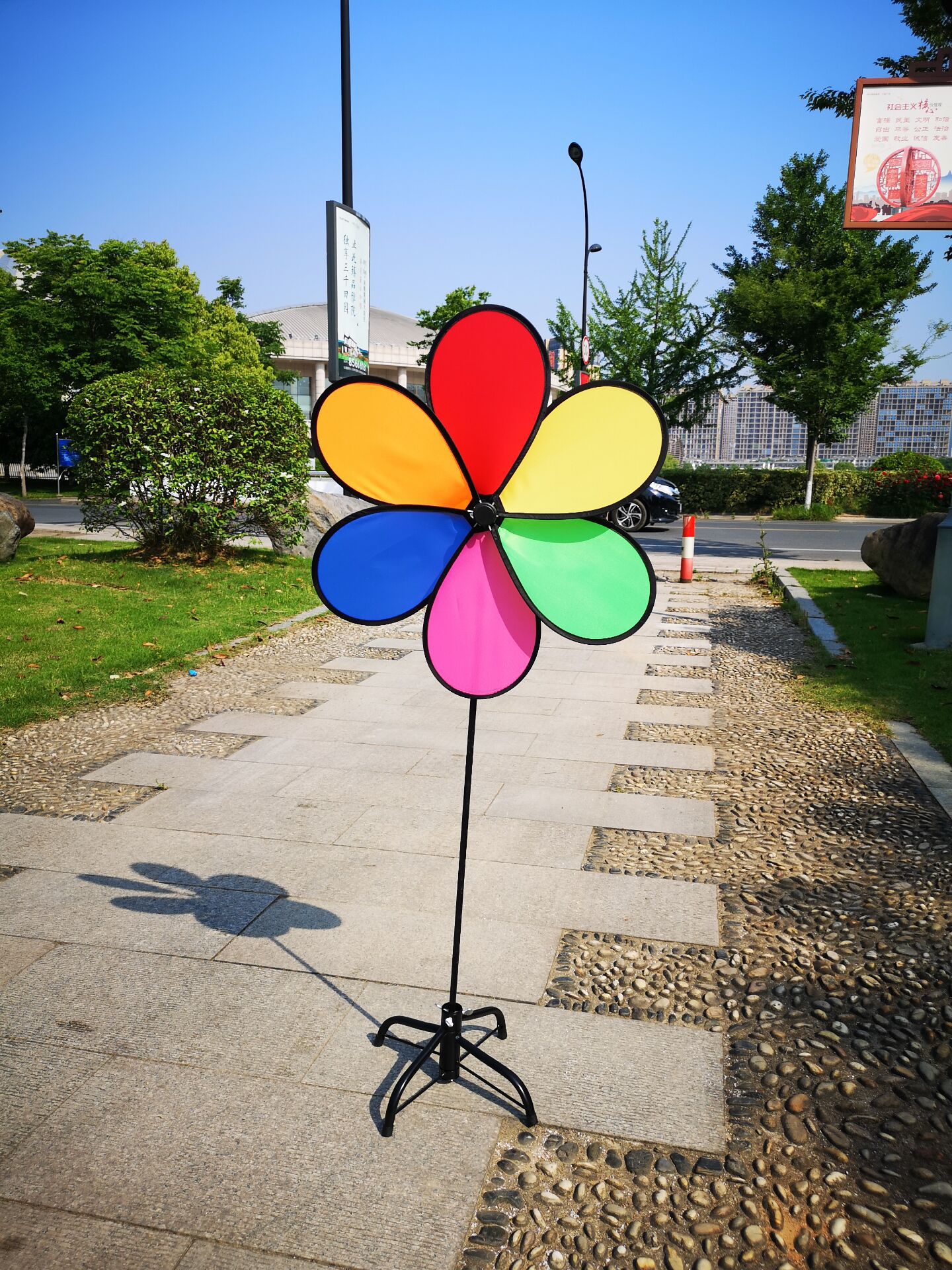 Manufacturers Outdoor Large Decorating Windmill Decoration Large Windmill Large Windmill Outdoor Oxford Cloth Garden Garbage Bag Manufacturers Outdoor Large Decorating Windmill Decoration Large Windmill Large Windmill Outdoor Oxford Cloth Garden Garbage Bag