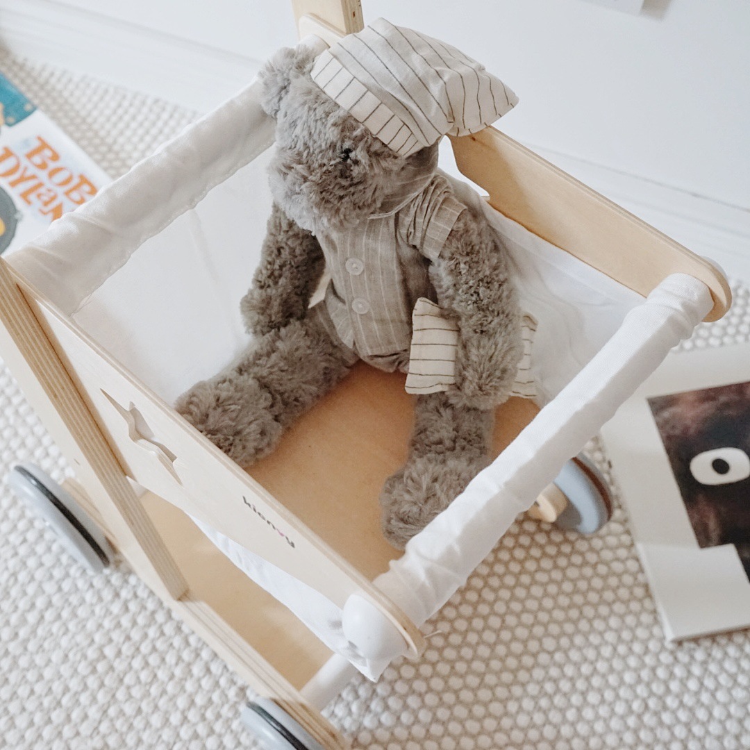 Wooden Children's Shopping Cart Toy Boys and Girls Simulation Supermarket Stroller Play House Kitchen Toy Set Wooden Children's Shopping Cart Toy Boys and Girls Simulation Supermarket Stroller Play House Kitchen Toy Set