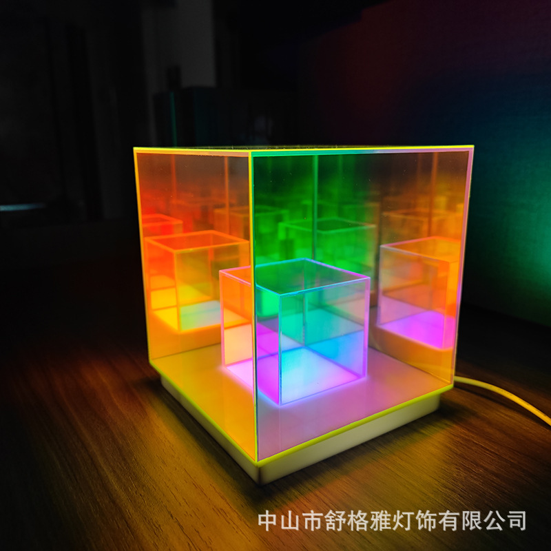 SOURCE Factory Wholesale Magic Cube Box Table Lamp Creative Atmosphere Small Night Lamp Square Cube Acrylic Color Table Lamp