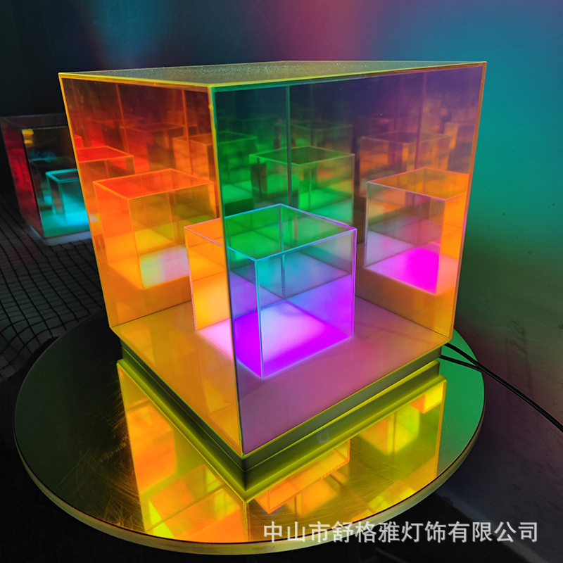 SOURCE Factory Wholesale Magic Cube Box Table Lamp Creative Atmosphere Small Night Lamp Square Cube Acrylic Color Table Lamp SOURCE Factory Wholesale Magic Cube Box Table Lamp Creative Atmosphere Small Night Lamp Square Cube Acrylic Color Table Lamp
