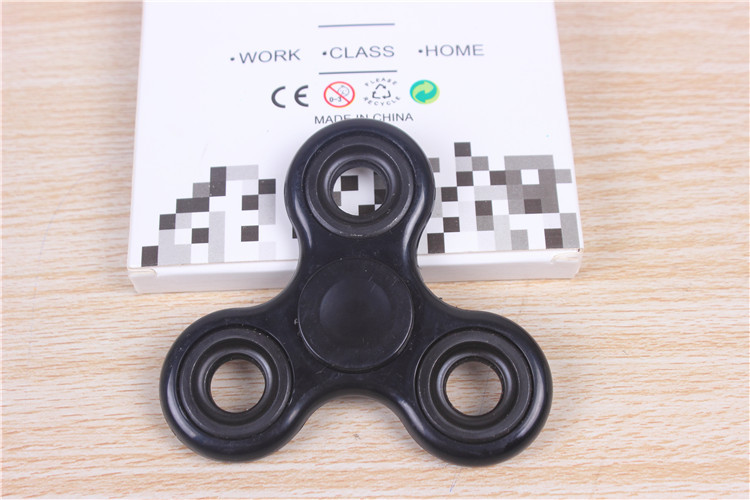 Fingertip Gyro Three-Leaf Gyro Finger Toy Pressure-Reducing Creative Toy Color Hand Spinner Wholesale Fingertip Gyro Three-Leaf Gyro Finger Toy Pressure-Reducing Creative Toy Color Hand Spinner Wholesale