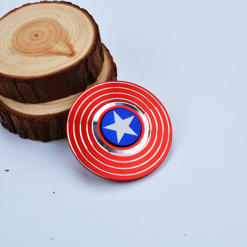 The new captain America's fingertip gyro metal decompressor refers to a spiral of cool creative toy gyro wholesale. The new captain America's fingertip gyro metal decompressor refers to a spiral of cool creative toy gyro wholesale.