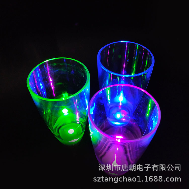 Luminous Cup Champagne Glass PS Champagne Glass European and American Party Led Plastic Champagne Cup Champagne Glass Luminous Cup Champagne Glass PS Champagne Glass European and American Party Led Plastic Champagne Cup Champagne Glass