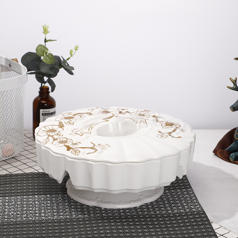 Manufacturers direct Imitation porcelain candy tray dry fruit tray divided into small fruit tray creative European living room fruit tray