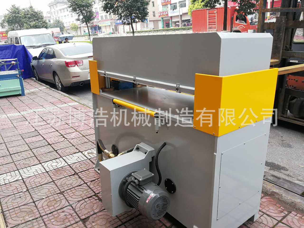 Manufacturers sell 90% of the new second-hand precision four-column hydraulic blanking machine punch double-sided precision hydraulic cutting machine