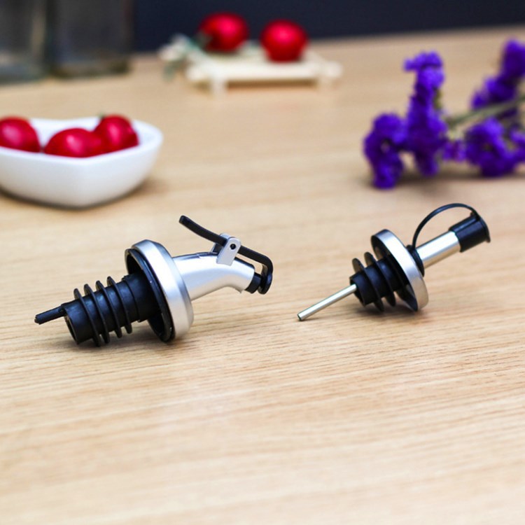 Manufacturers direct creative glass oil control bottle leakproof oil can soy sauce vinegar bottle seasoning bottle kitchen supplies custom LOGO