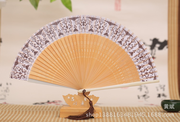 42 Square Chinese Style Painted Blue and White Porcelain Fan * Bamboo Fan Craft Gift Daily Use * Factory Direct Sales * High-End Female Fan 42 Square Chinese Style Painted Blue and White Porcelain Fan * Bamboo Fan Craft Gift Daily Use * Factory Direct Sales * High-End Female Fan