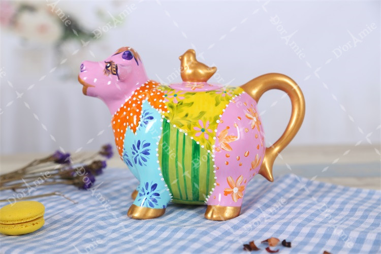 European and American Style Creative Porcelain American Country Style Floral Garden Cow Hand Painted Painted Ceramic Teapot Craft Ornaments European and American Style Creative Porcelain American Country Style Floral Garden Cow Hand Painted Painted Ceramic Teapot Craft Ornaments