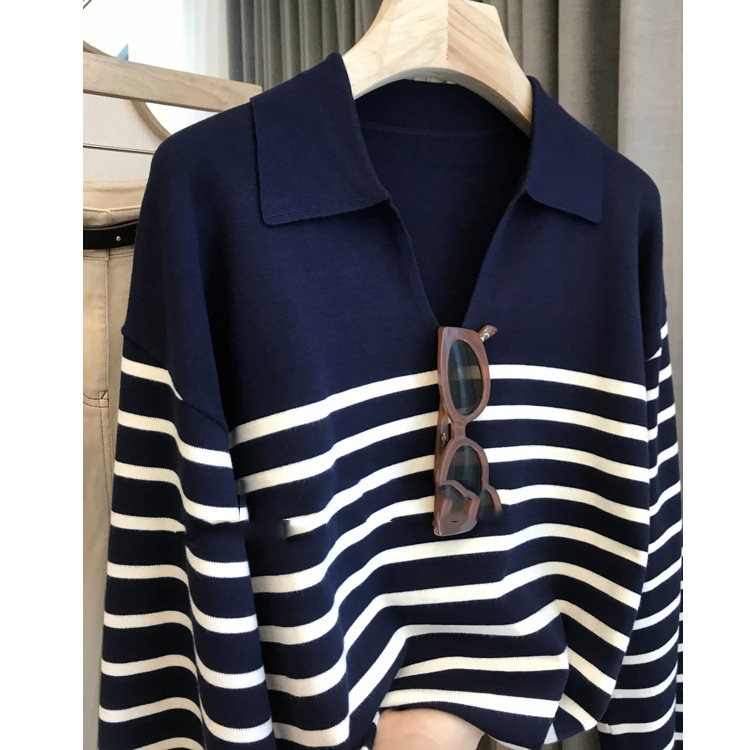 21 Autumn and Winter New ~ Simple Fashion! Iodine French Lapel Horizontal Striped Pullover Long Sleeve Navy-Striped Shirt Top for Women