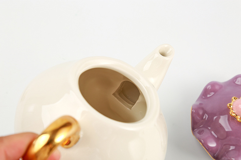 Cartoon Teapot and Teacup Kit Beauty and Beast Ceramic Gold-Plated Tea Pot Wife Archie Cup Creative Birthday Gift Cartoon Teapot and Teacup Kit Beauty and Beast Ceramic Gold-Plated Tea Pot Wife Archie Cup Creative Birthday Gift