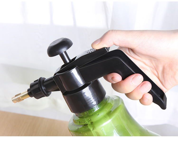 Household Pneumatic Watering Spray Bottle Succulent Plant Watering Can Gardening Small Watering Pot Sprayer Sprinkling Can Household Pneumatic Watering Spray Bottle Succulent Plant Watering Can Gardening Small Watering Pot Sprayer Sprinkling Can