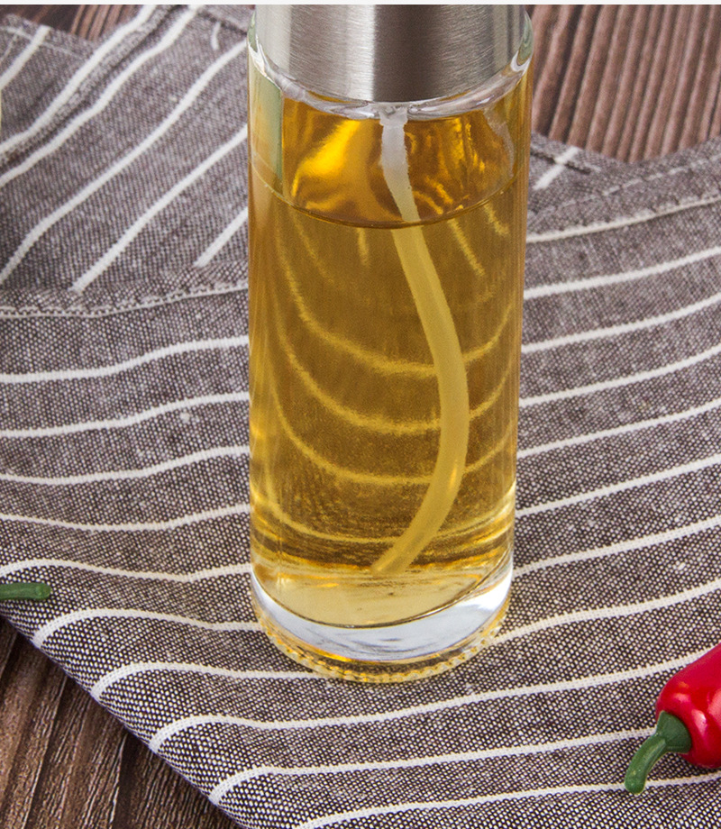 304 stainless steel spray bottle pneumatic barbecue kitchen cooking oil spray olive oil spray control oil pot 304 stainless steel spray bottle pneumatic barbecue kitchen cooking oil spray olive oil spray control oil pot