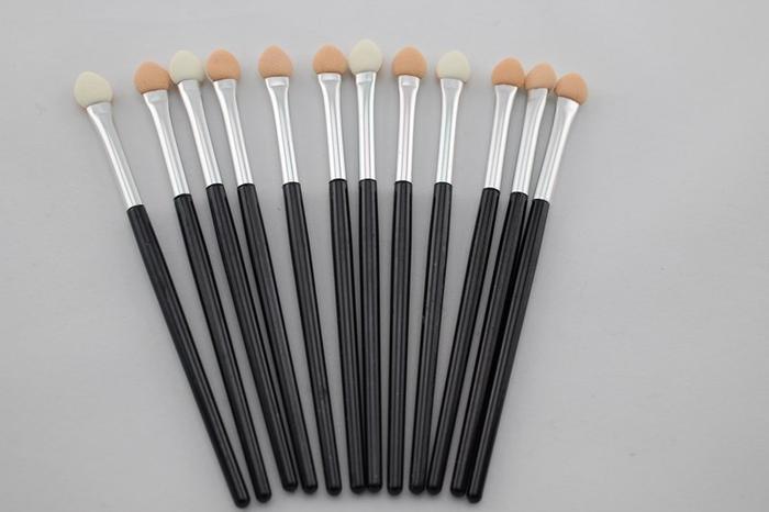 Eye Shadow Applicator ,Eye tip applicator ,Sponge Eye shadow stick, Eye shadow foam applicator, Eye shadow brush, Eye shadow Sponge Applicator-LY5006 Eye Shadow Applicator ,Eye tip applicator ,Sponge Eye shadow stick, Eye shadow foam applicator, Eye shadow brush, Eye shadow Sponge Applicator-LY5006