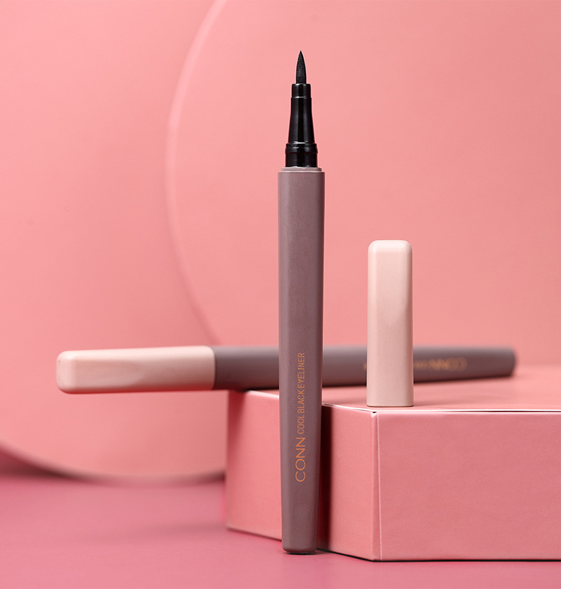 CONN6203 smooth eyeliner liquid pen cool black quick - drying waterproof and anti - time! Not easily dizzy sponge head eyeliner makeup