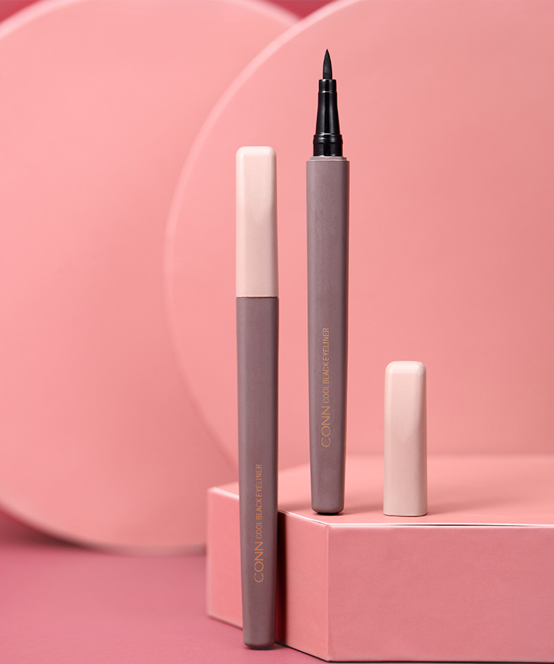 CONN6203 smooth eyeliner liquid pen cool black quick - drying waterproof and anti - time! Not easily dizzy sponge head eyeliner makeup