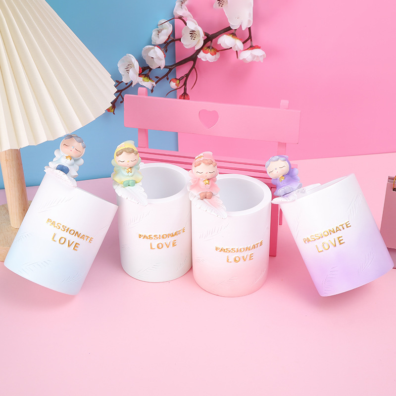 Cartoon New Resin Crafts Pencil Vase Decoration Student Cultural and Creative Stationery Gifts Penholder New Year Gift Prizes