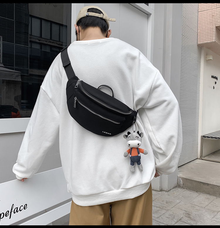 Men's Versatile Casual Chest Bag Simple Ins Waist Bag Japanese Style Small Shoulder Bag for Women Trendy OneShoulder Bag Men's Versatile Casual Chest Bag Simple Ins Waist Bag Japanese Style Small Shoulder Bag for Women Trendy OneShoulder Bag