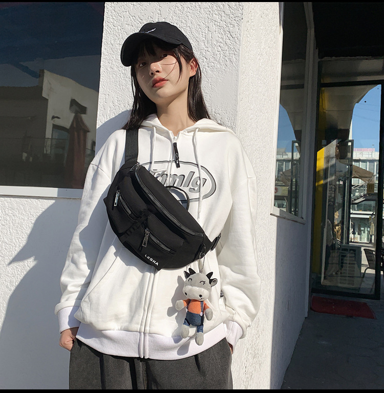 Men's Versatile Casual Chest Bag Simple Ins Waist Bag Japanese Style Small Shoulder Bag for Women Trendy OneShoulder Bag Men's Versatile Casual Chest Bag Simple Ins Waist Bag Japanese Style Small Shoulder Bag for Women Trendy OneShoulder Bag