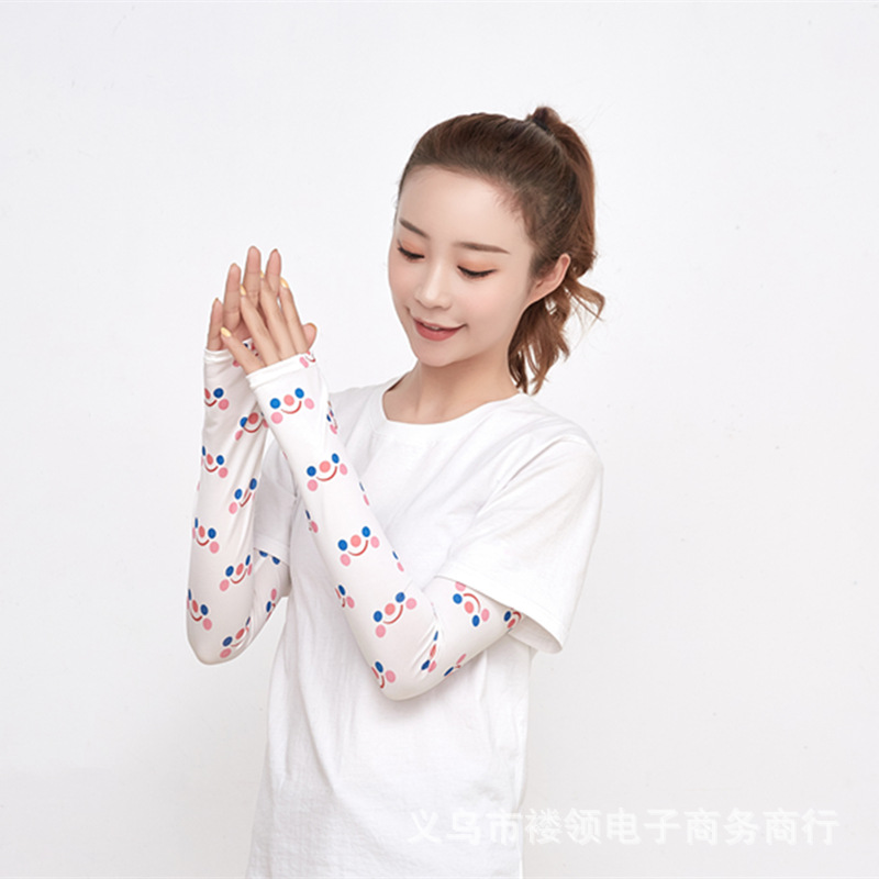 New web celebrity ice sleeve women Korean summer lovely printing sai sai anti uv anti mosquito sport sleeve ice silk sleeve New web celebrity ice sleeve women Korean summer lovely printing sai sai anti uv anti uv sport sleeve ice silk sleeve