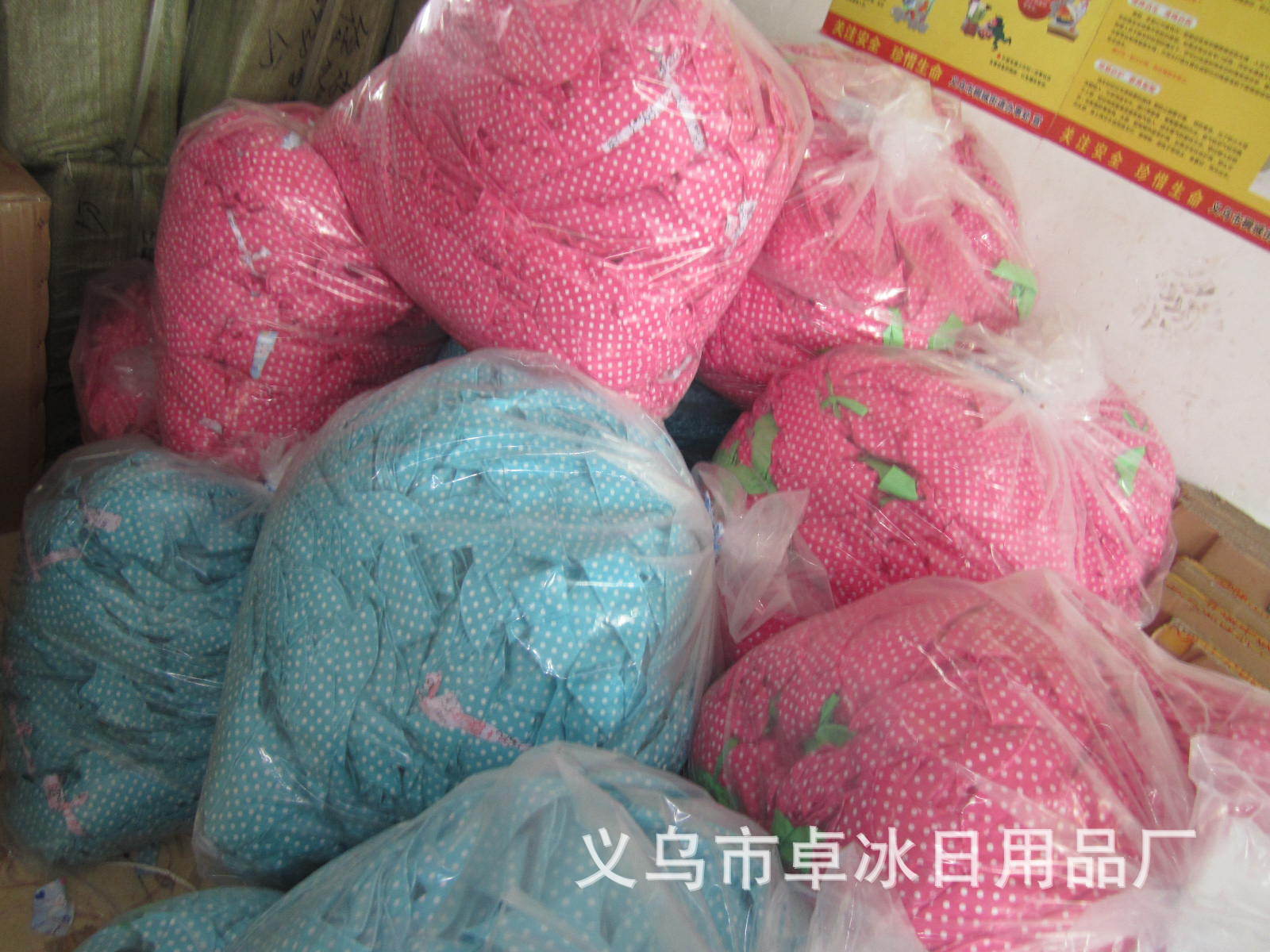 Summer Supply Cold Feeling Iced Towel Outdoor Running Sports Cooling Ice-Cold Towel Towel Water-Filled Expansion Iced Towel Spot Goods