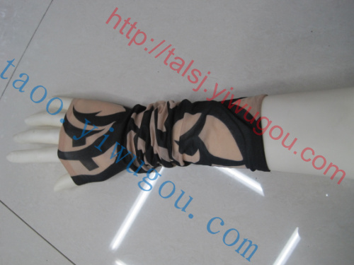 Classic pop abstract stripe pattern tattoo sleeves fashion unisex punk style tattoo handsome cuff neutral style is wearing off-tattoo sleeves Classic pop abstract stripe pattern tattoo sleeves fashion unisex punk style tattoo handsome cuff neutral style is wearing off-tattoo sleeves